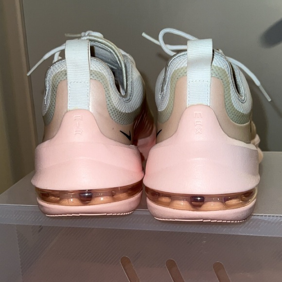 NIKE Air Max Axis 's Running Shoes For Women - Picture 7 of 11